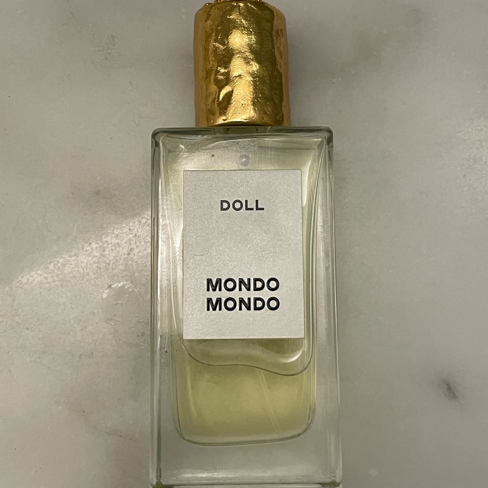 Mondo mondo Doll